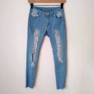 💥 T & Y  Distressed Frayed Hems Skinny Jeans